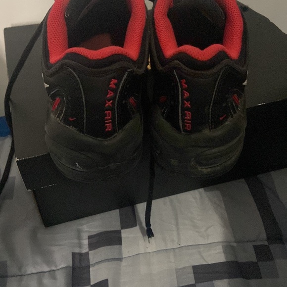 Mike airmax - Picture 2 of 2